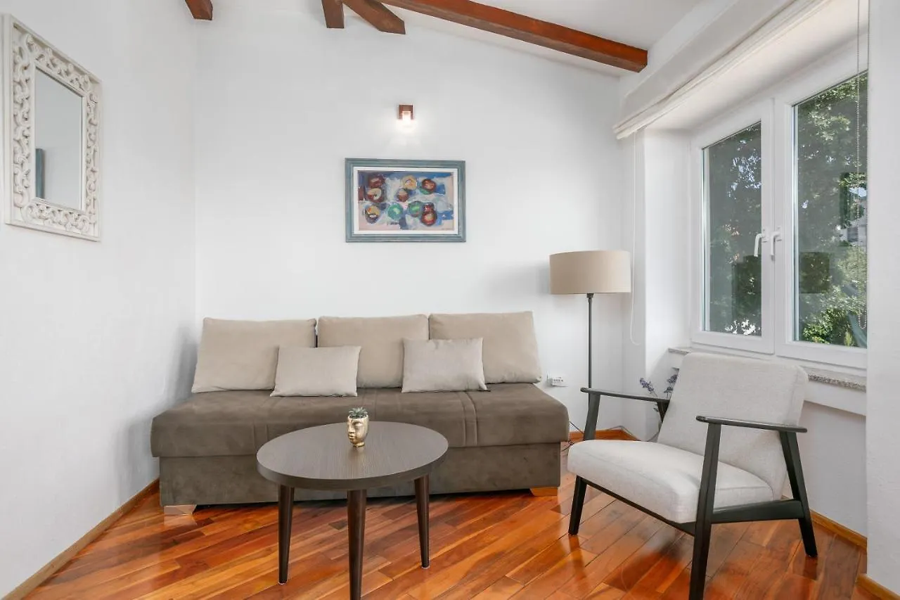 Apartment Gloria Guest house Opatija